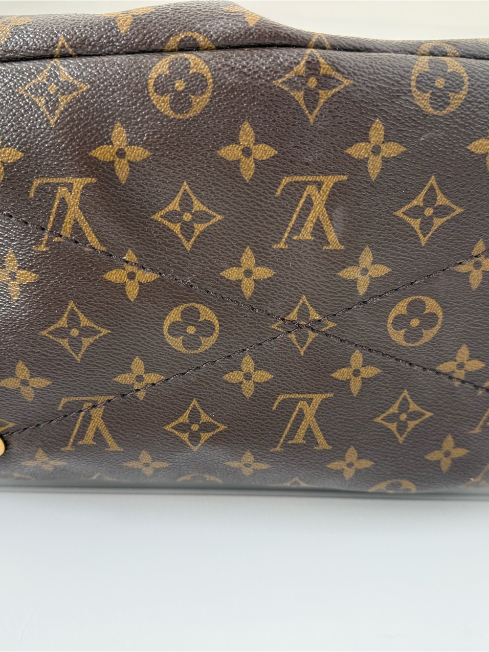 Louis Vuitton Monogram Canvas Shoulder Hobo with Gold Hardware - Picture 4 of 6